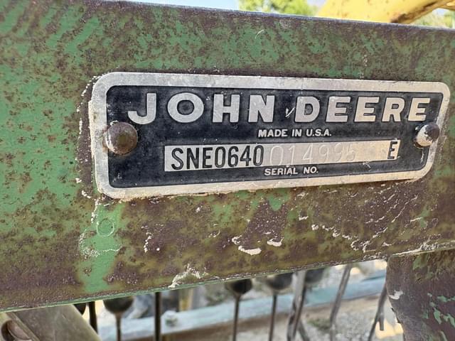 Image of John Deere 640 equipment image 4