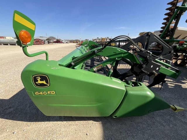 Image of John Deere 640FD equipment image 3