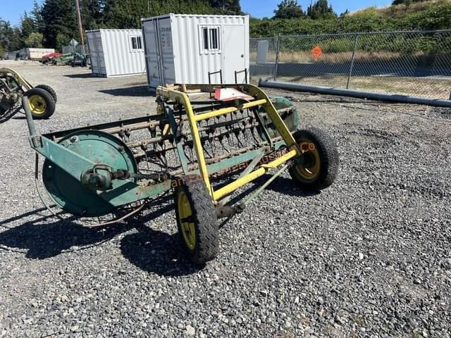 Image of John Deere 640 equipment image 3