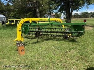 John Deere 640 Image