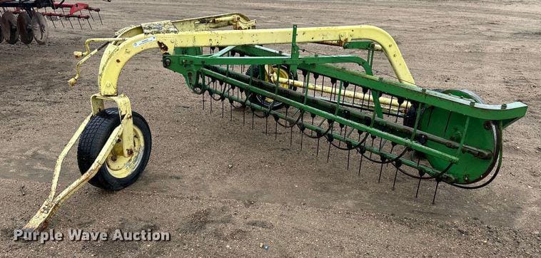 Main image John Deere 640