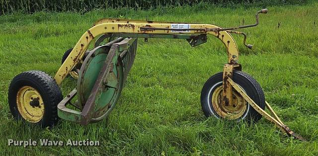 Image of John Deere 640 equipment image 3