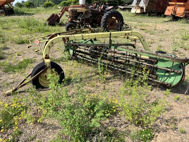 Image of John Deere 640 equipment image 2