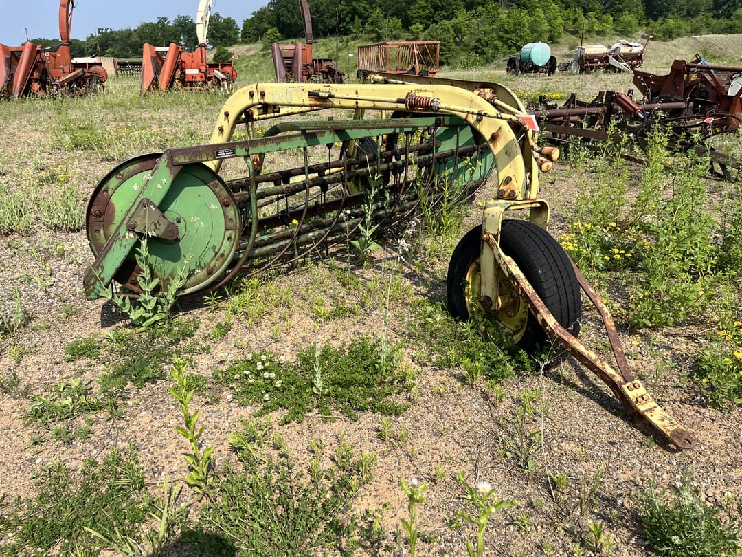 Image of John Deere 640 Primary image