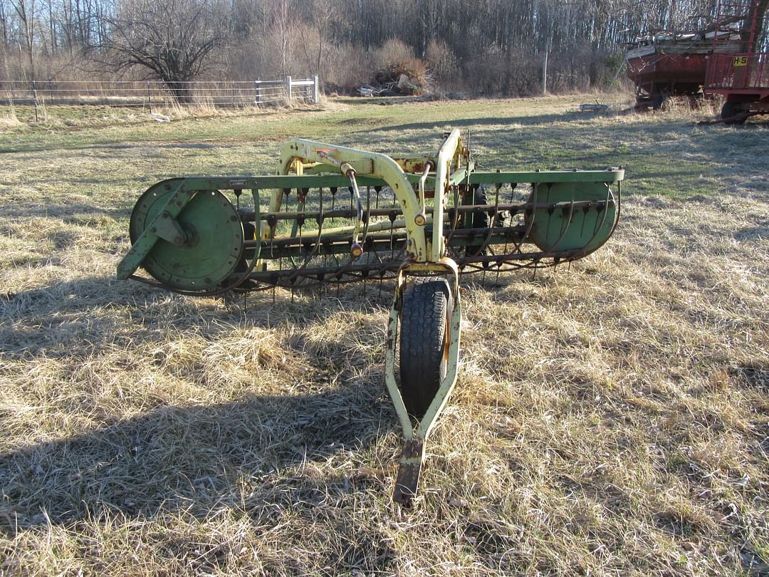 Image of John Deere 640 Primary image