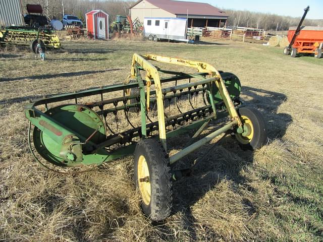 Image of John Deere 640 equipment image 2