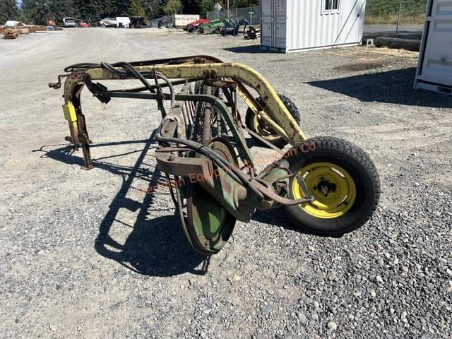 Image of John Deere 640 equipment image 3