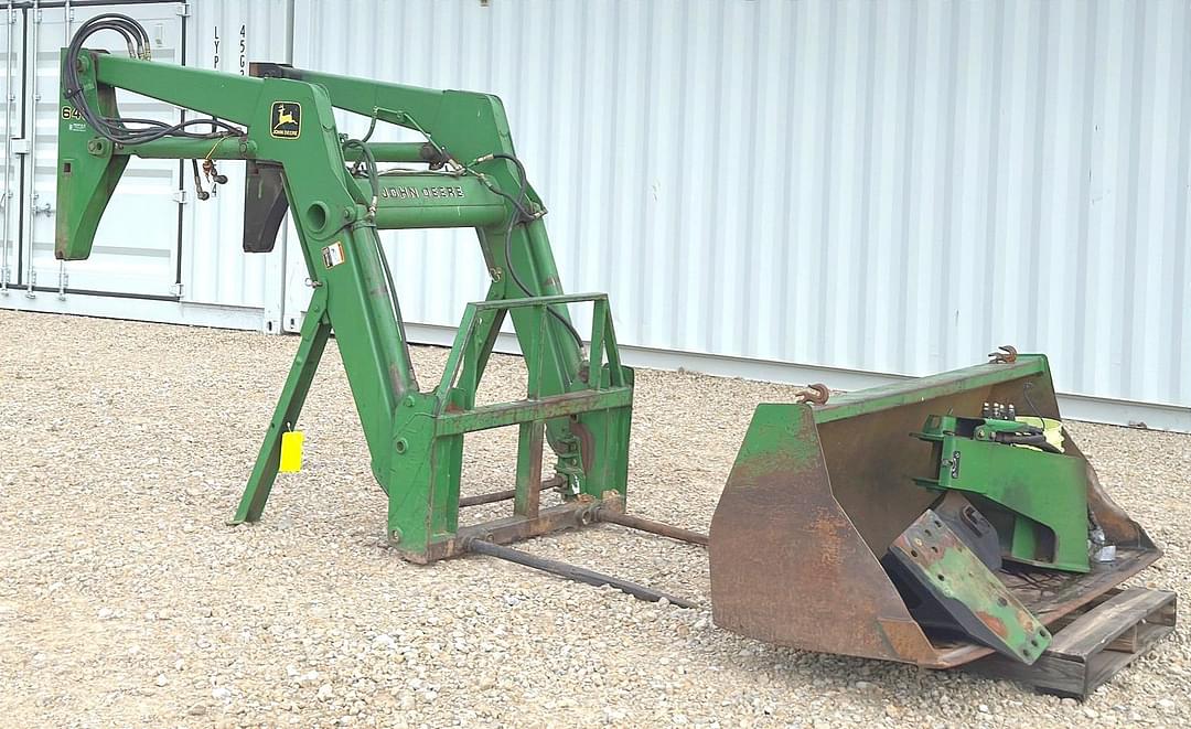 Image of John Deere 640 Primary image