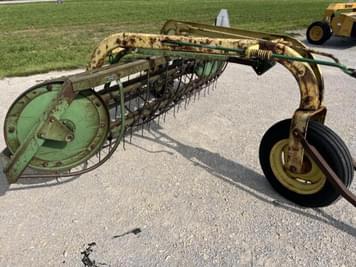Main image John Deere 640