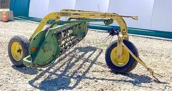 Main image John Deere 640