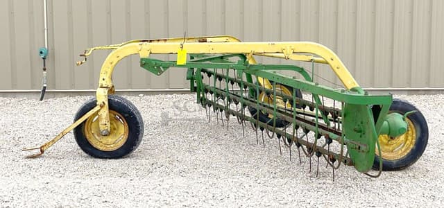 Image of John Deere 640 equipment image 3