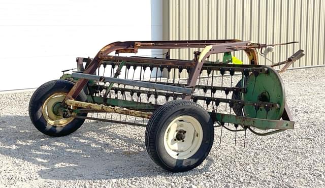 Image of John Deere 640 equipment image 4