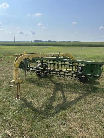 Main image John Deere 640