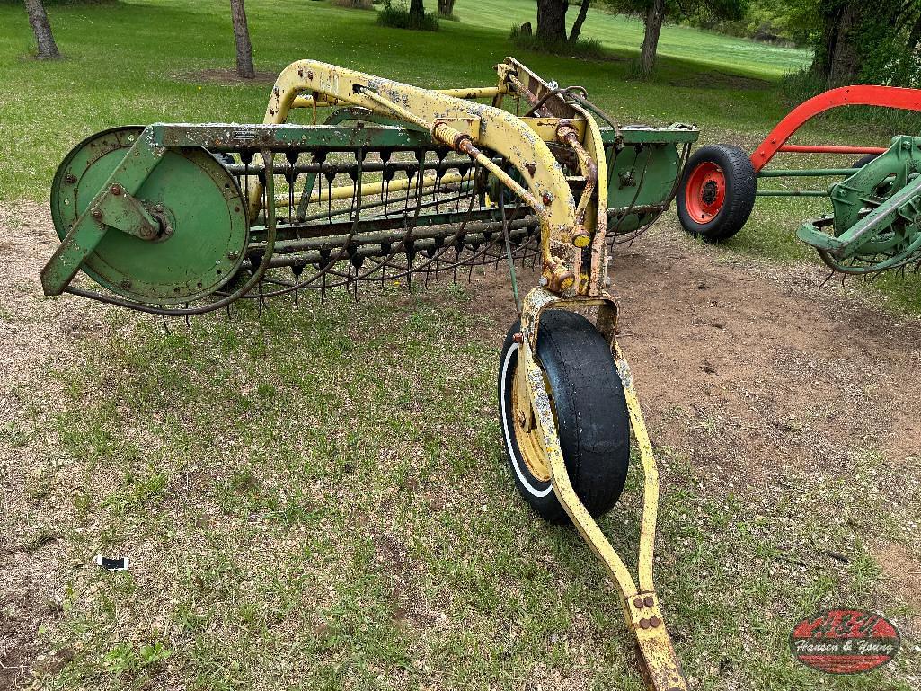 Image of John Deere 640 Primary image