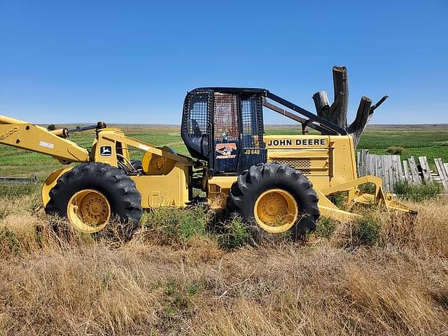 Image of John Deere 640 equipment image 1