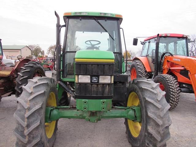 Image of John Deere 6400 equipment image 2