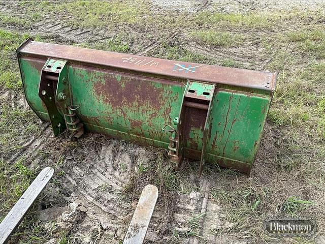 Image of John Deere 6400 equipment image 4