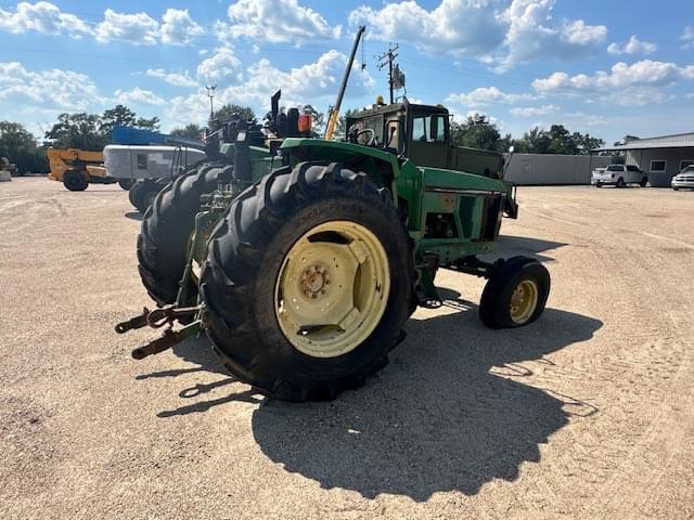 Image of John Deere 6400 equipment image 3