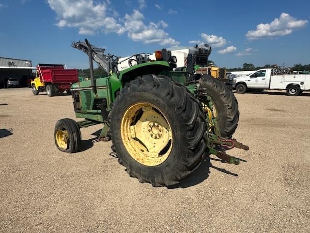 Image of John Deere 6400 equipment image 4