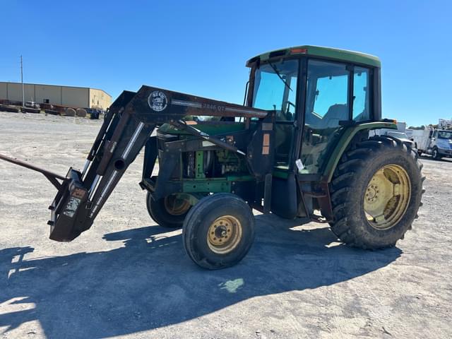 Image of John Deere 6400 equipment image 1