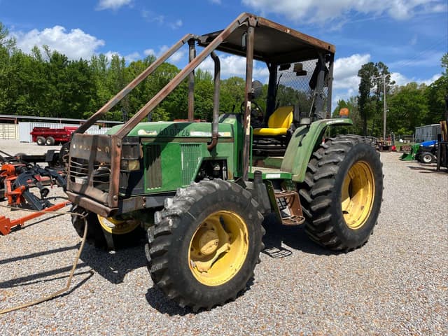 Image of John Deere 6400 equipment image 1