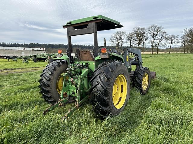 Image of John Deere 6400 equipment image 4