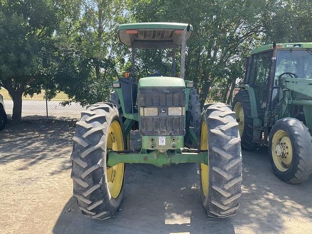 Image of John Deere 6400 equipment image 2