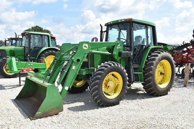 Image of John Deere 6400 equipment image 1