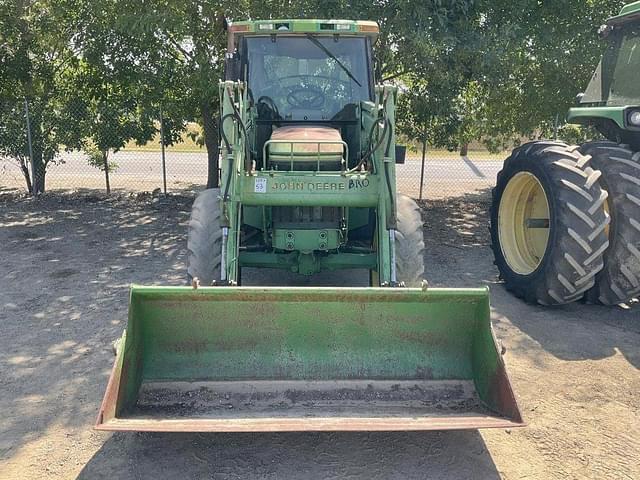 Image of John Deere 6400 equipment image 1