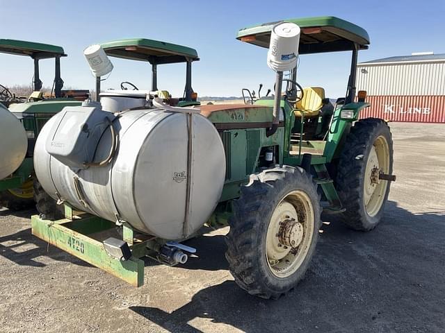 Image of John Deere 6400 equipment image 2