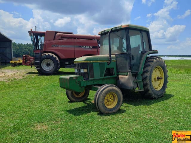 Image of John Deere 6400 equipment image 1