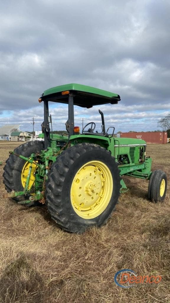 Image of John Deere 6400 equipment image 4