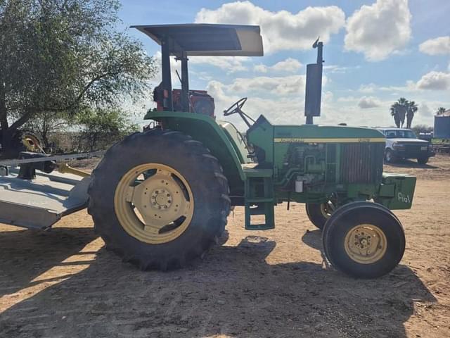 Image of John Deere 6403 equipment image 3