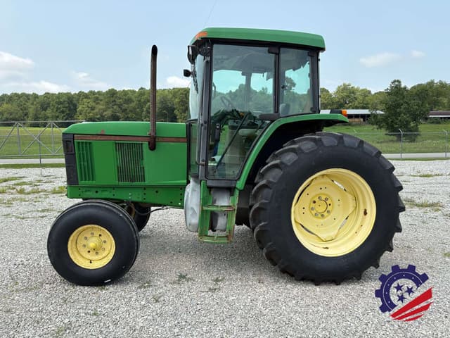 Image of John Deere 6405 equipment image 1
