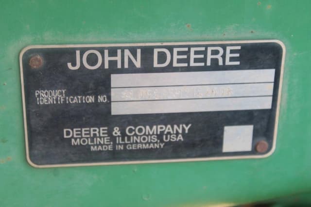 Image of John Deere 6405 equipment image 4