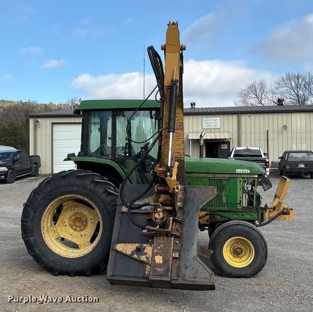 Image of John Deere 6405 equipment image 3