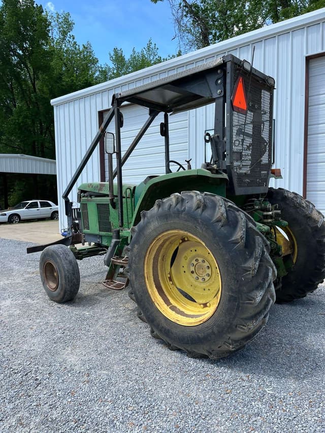 Image of John Deere 6405 equipment image 4