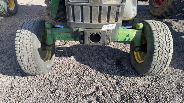 Image of John Deere 6405 equipment image 3