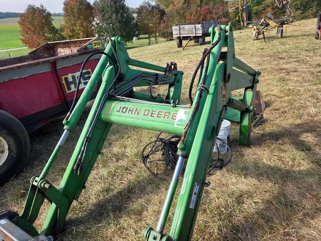 Image of John Deere 640A equipment image 2