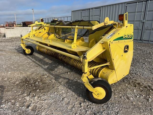 Image of John Deere 640B Primary image