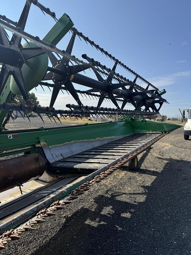 Image of John Deere 640D equipment image 4