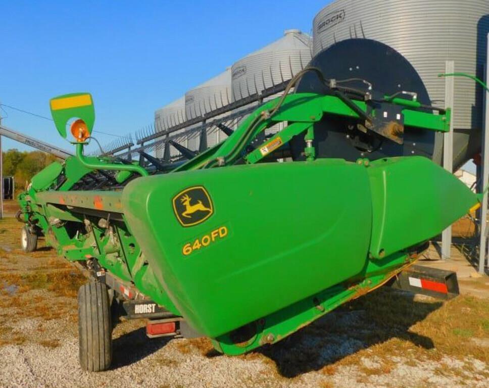 Image of John Deere 640FD Image 0