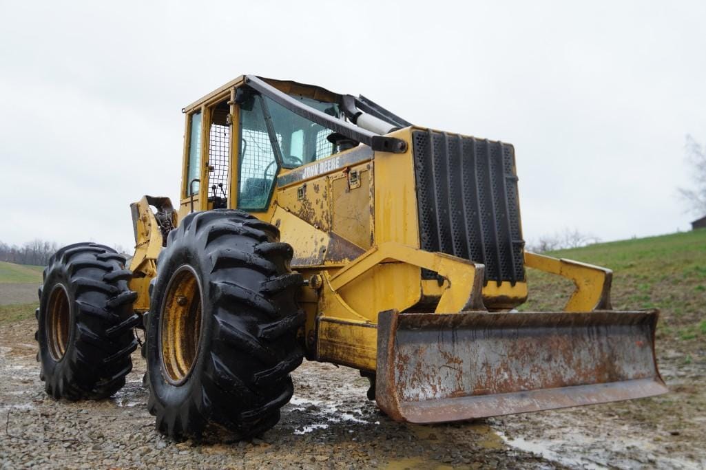 Main image John Deere 640E