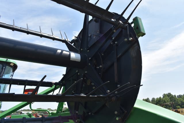 Image of John Deere 640FD equipment image 2