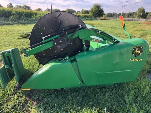 Main image John Deere 640FD