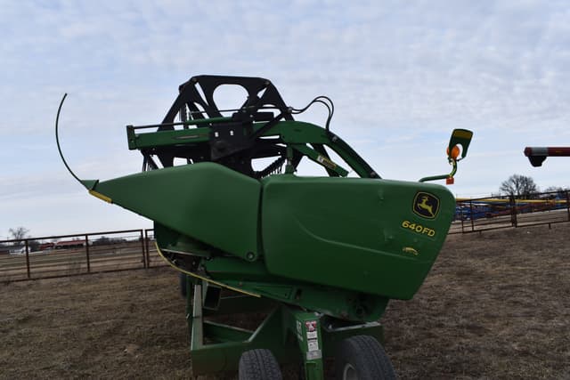 Image of John Deere 640FD equipment image 1