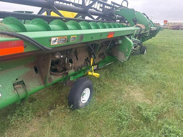 Image of John Deere 640FD equipment image 4