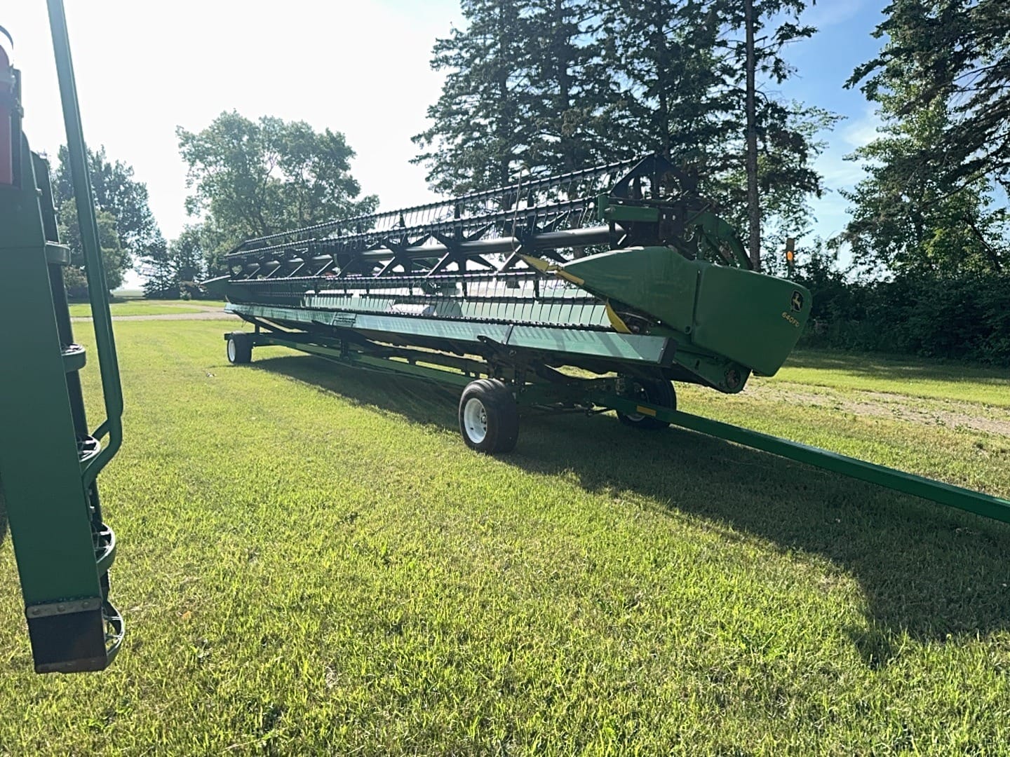 John Deere 640FD Equipment Image0