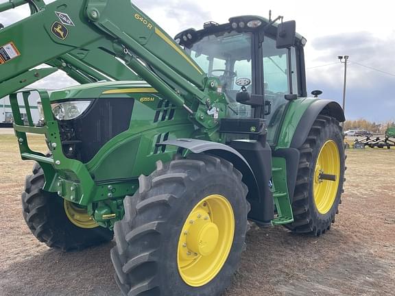 Image of John Deere 640R equipment image 1