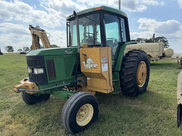 Image of John Deere 6410 equipment image 1